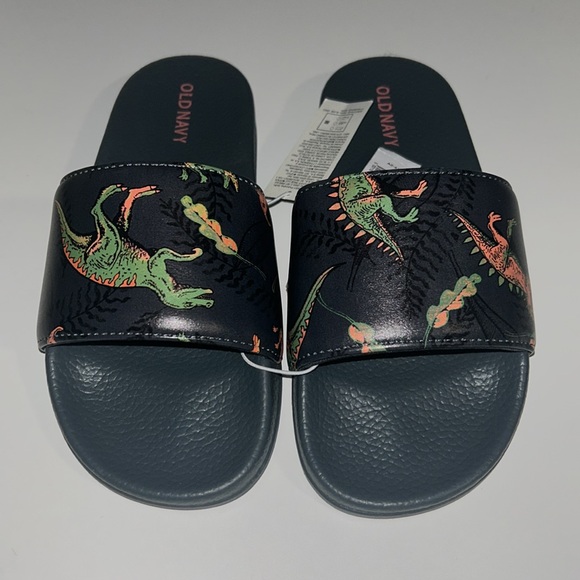 Old Navy Boy’s Gray Dinosaur Summer Slip On Sandals Size 1/2 NWT - Picture 2 of 5